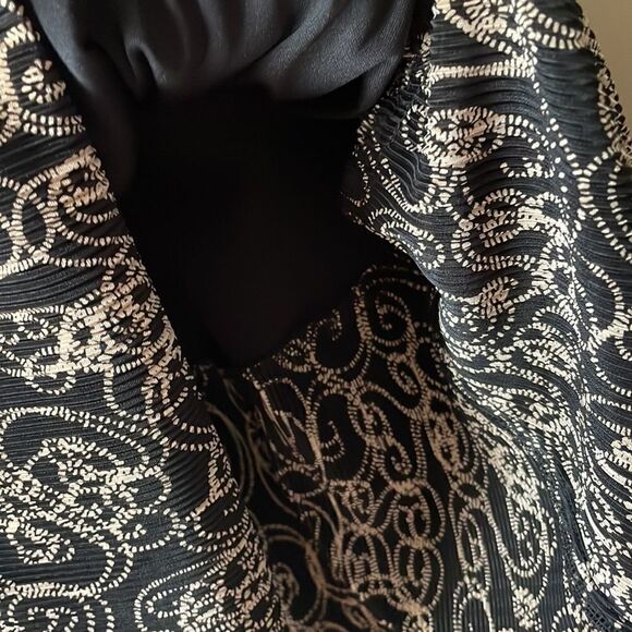 Connected Apparel Black & Gold Bodre Sheath Dress- Size 8 - Picture 9 of 10